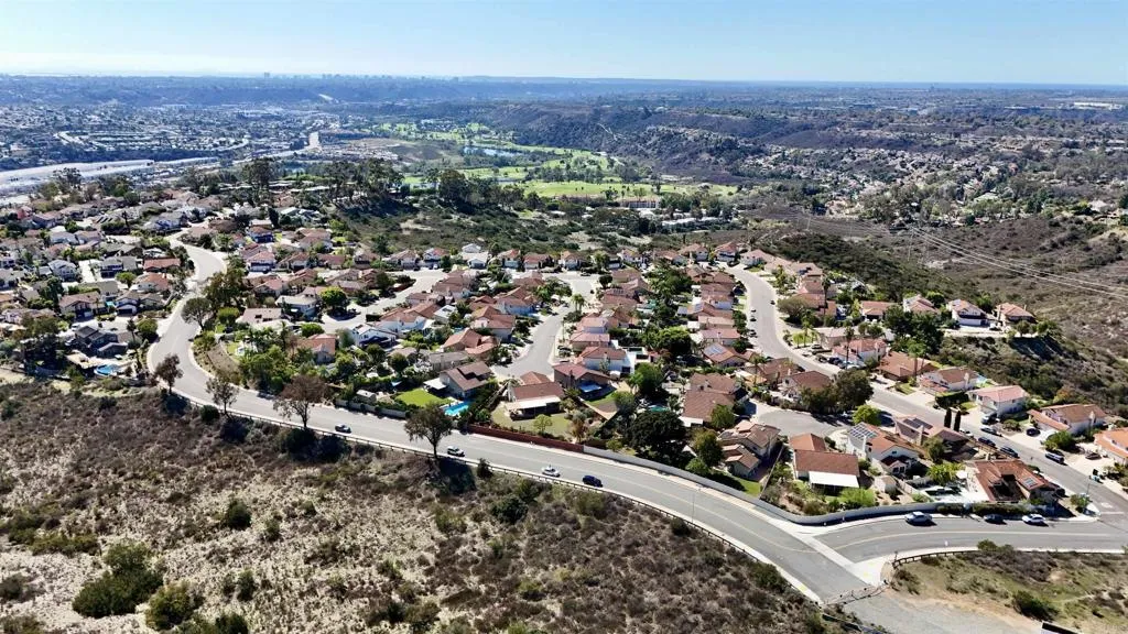 11810 Calamar Drive, San Diego, CA 92124 11810 Calamar Drive, San Diego, CA 92124