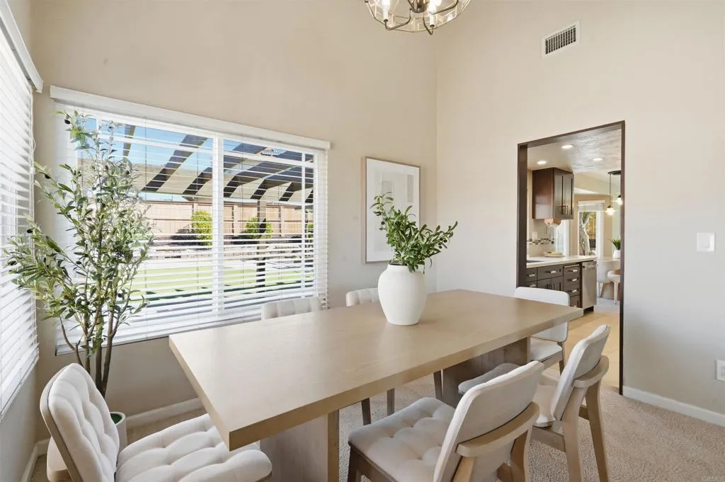 11810 Calamar Drive, San Diego, CA 92124 11810 Calamar Drive, San Diego, CA 92124