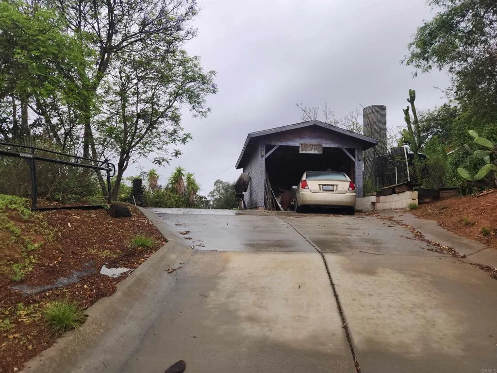 13958-70 Olive Vista Drive, Jamul, CA 91935 13970 Olive Vista - entry