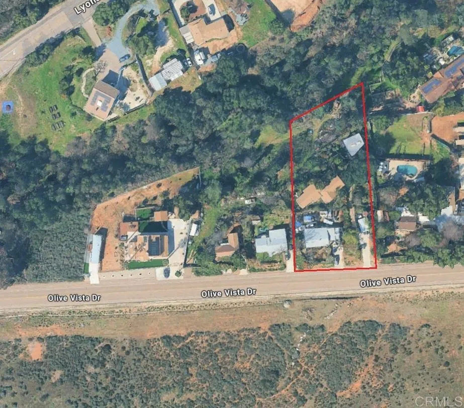 13958-70 Olive Vista Drive, Jamul, CA 91935 APPROXIMATE lot lines