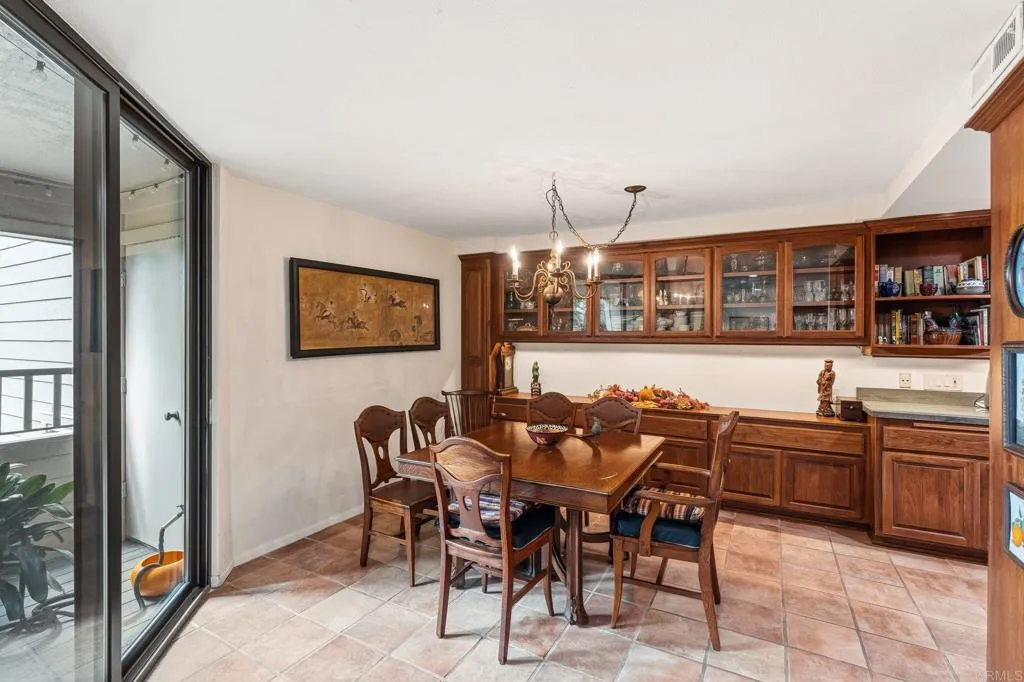 259 Sea Forest Court, Del Mar, CA 92014 259 Sea Forest Court, Del Mar, CA 92014