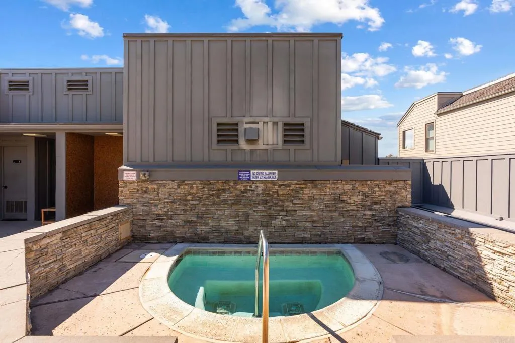 259 Sea Forest Court, Del Mar, CA 92014 259 Sea Forest Court, Del Mar, CA 92014