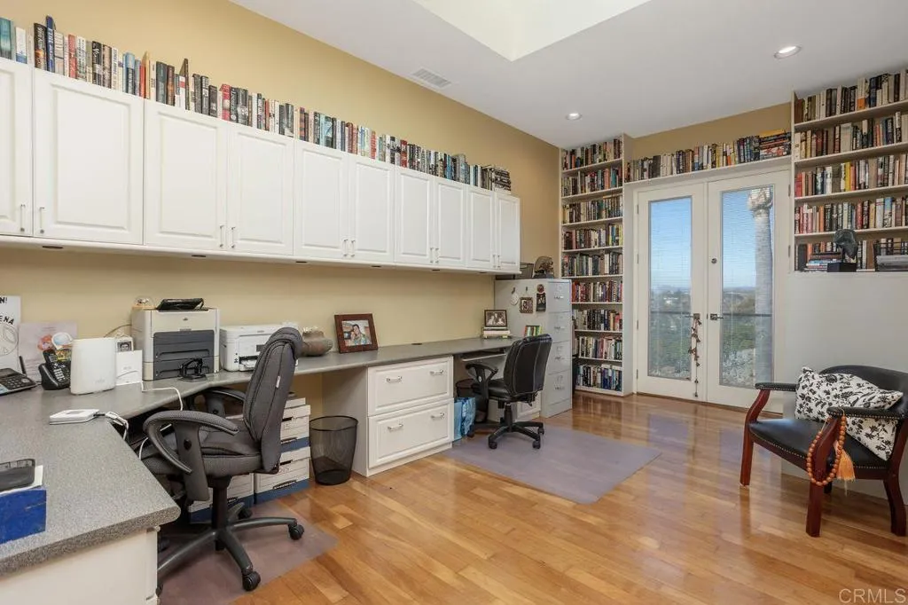 30477 Via Maria Elena, Bonsall, CA 92003 30477 Via Maria Elena, Bonsall, CA 92003