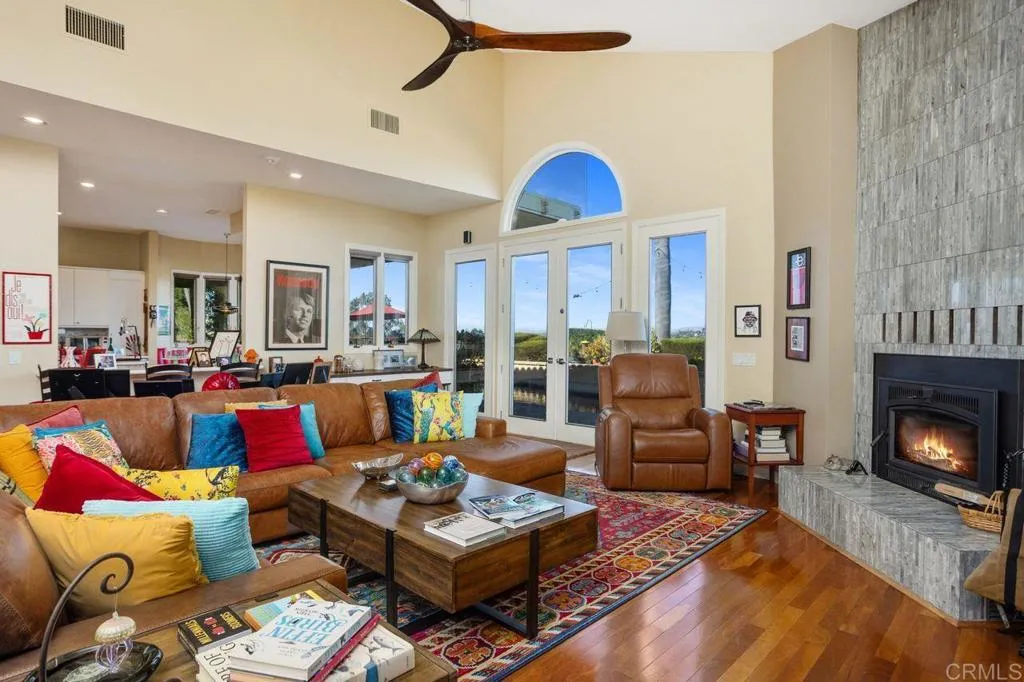 30477 Via Maria Elena, Bonsall, CA 92003 30477 Via Maria Elena, Bonsall, CA 92003