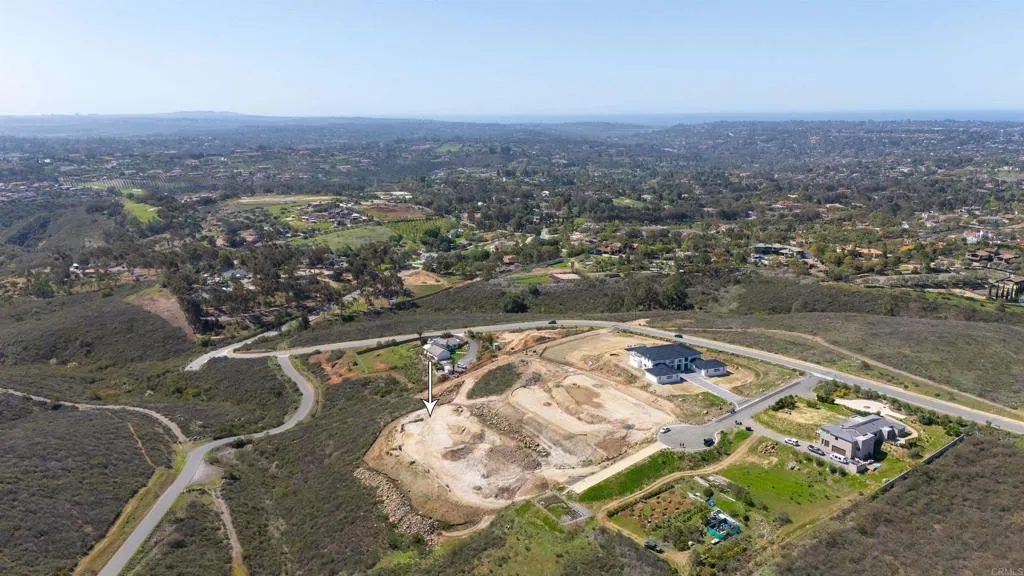 3736 Via Rancho Michelle, Encinitas, CA 92024 3736 Via Rancho Michelle, Encinitas, CA 92024