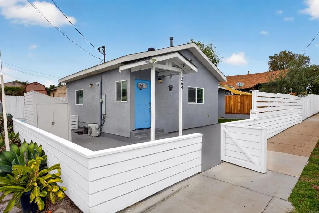 264 S 39th Street, San Diego, CA 92113 264 S 39th Street, San Diego, CA 92113