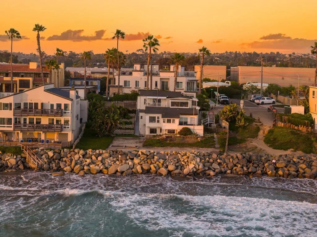 1323 S Pacific Street, Oceanside, CA 92054 1323 S Pacific Street, Oceanside, CA 92054
