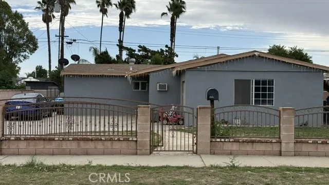 1513 W F