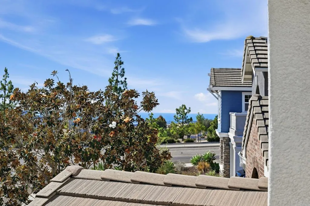 1605 Reflection Street, San Marcos, CA 92078 1605 Reflection Street, San Marcos, CA 92078