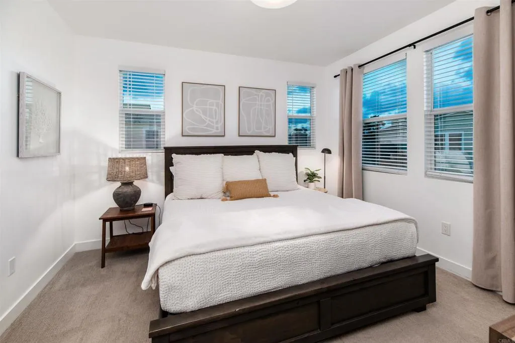 1115 Sea Glass Way, Oceanside, CA 92054