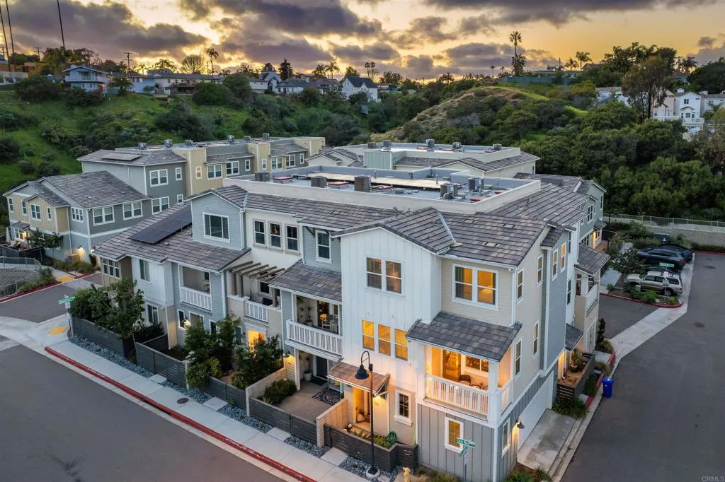 1115 Sea Glass Way, Oceanside, CA 92054
