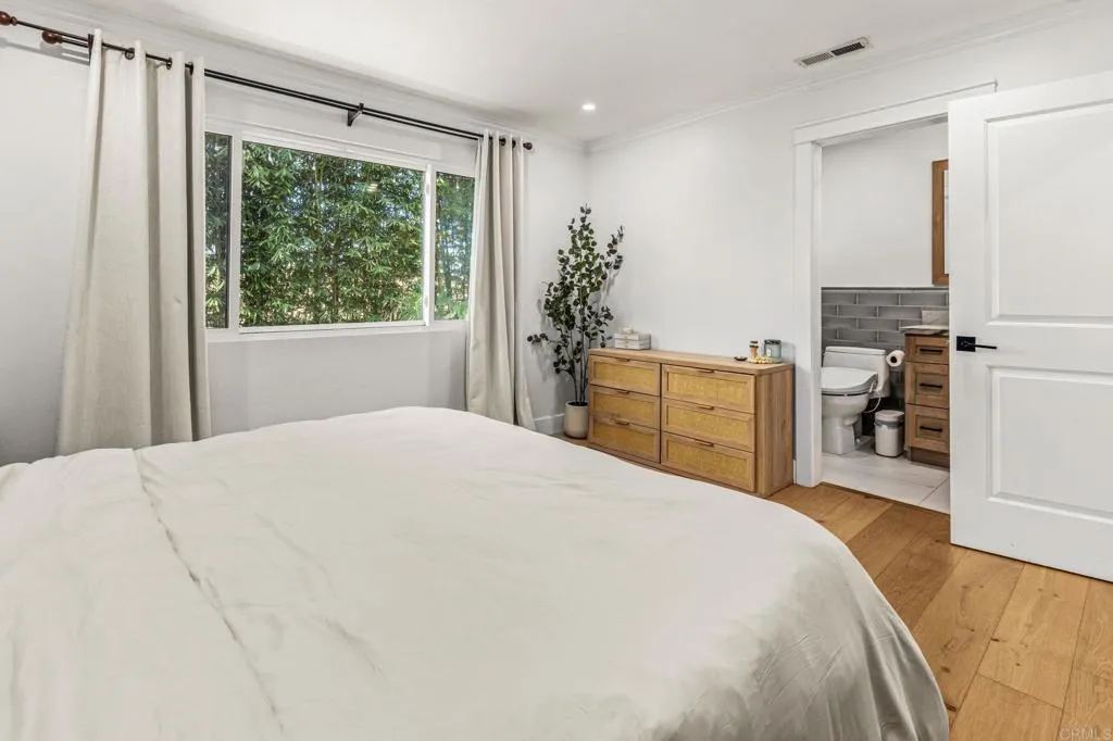 https://cdn.realtyfeed.com/cdn/127/307108282/1fff534c7daca859ca45b3ddec3218ff.webp