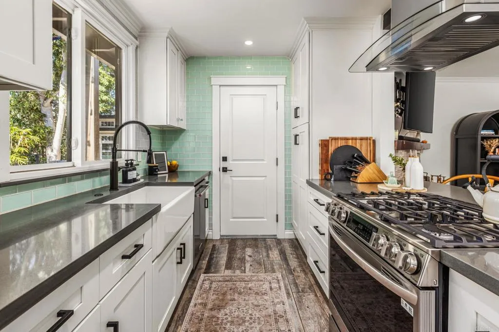 https://cdn.realtyfeed.com/cdn/127/307108282/7ec7bc2f2b0d034fd18d9a1ae90cd2fd.webp