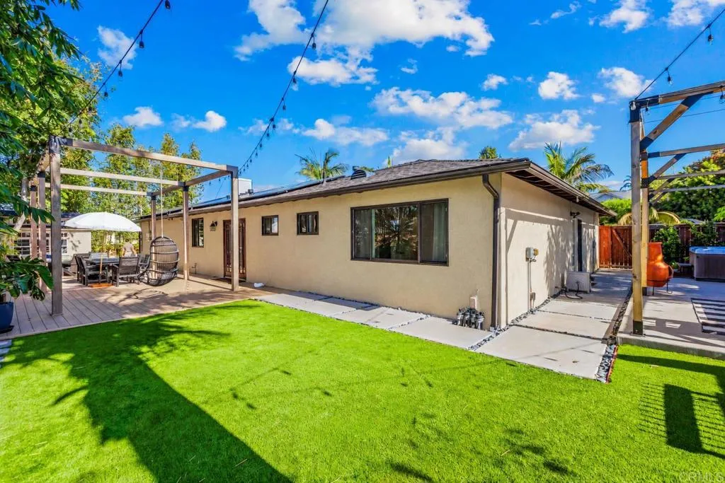 https://cdn.realtyfeed.com/cdn/127/307108282/7f447e8b002aca67f361f0e76790335f.webp