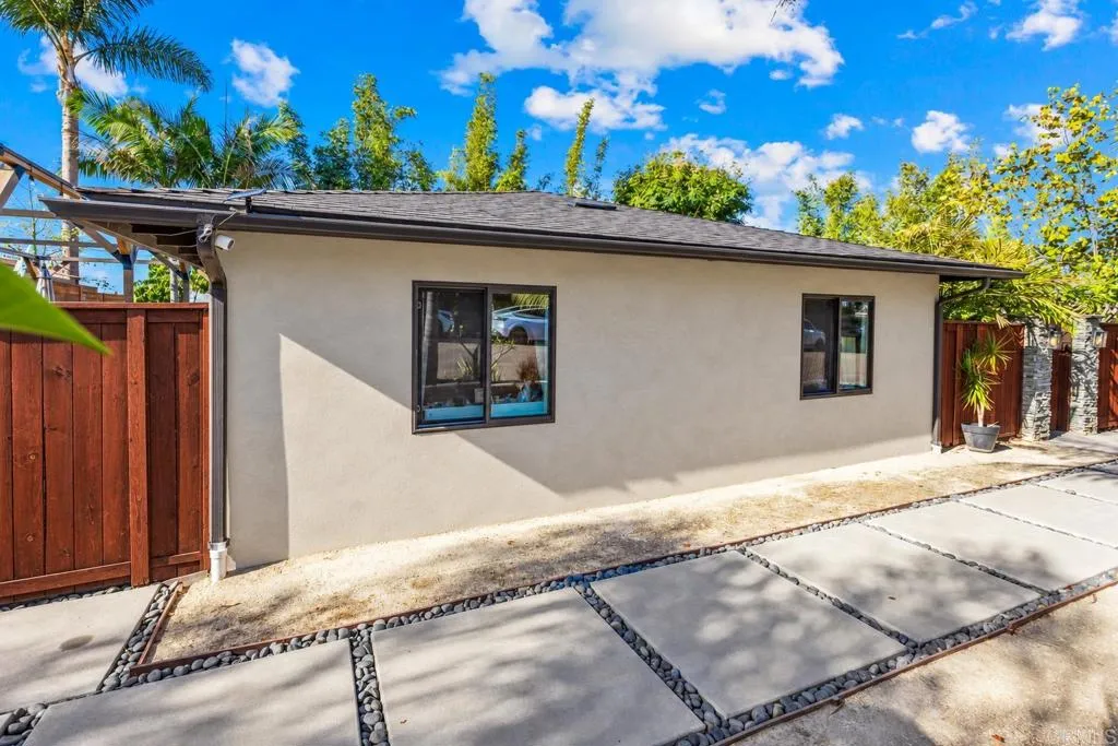 https://cdn.realtyfeed.com/cdn/127/307108282/a86f022e3d38e1c4dcff8426ecc98a55.webp