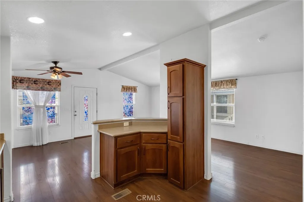 49 Ellen, #49, Oceanside, CA 92058 49 Ellen, #49, Oceanside, CA 92058