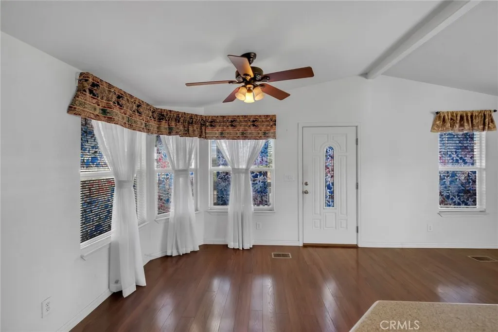 49 Ellen, #49, Oceanside, CA 92058 49 Ellen, #49, Oceanside, CA 92058