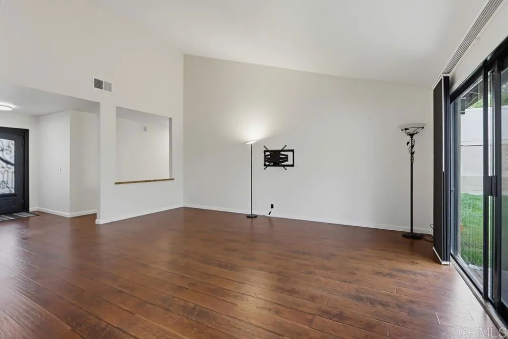 376 Camino Elevado, Bonita, CA 91902 376 Camino Elevado, Bonita, CA 91902