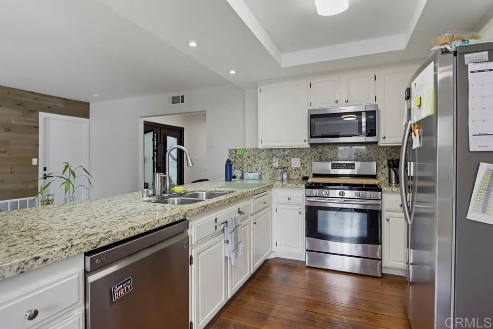 376 Camino Elevado, Bonita, CA 91902 376 Camino Elevado, Bonita, CA 91902