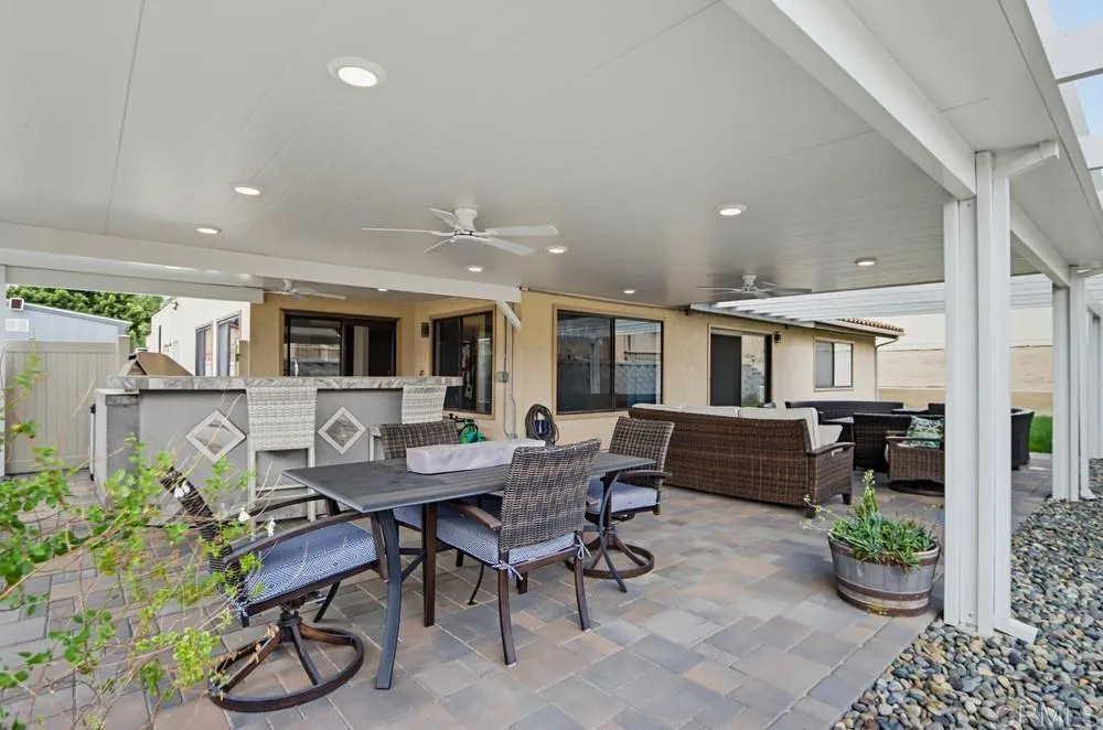 376 Camino Elevado, Bonita, CA 91902 376 Camino Elevado, Bonita, CA 91902