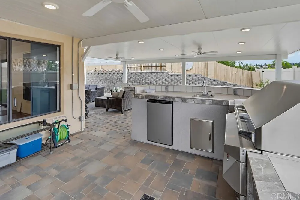 376 Camino Elevado, Bonita, CA 91902 376 Camino Elevado, Bonita, CA 91902