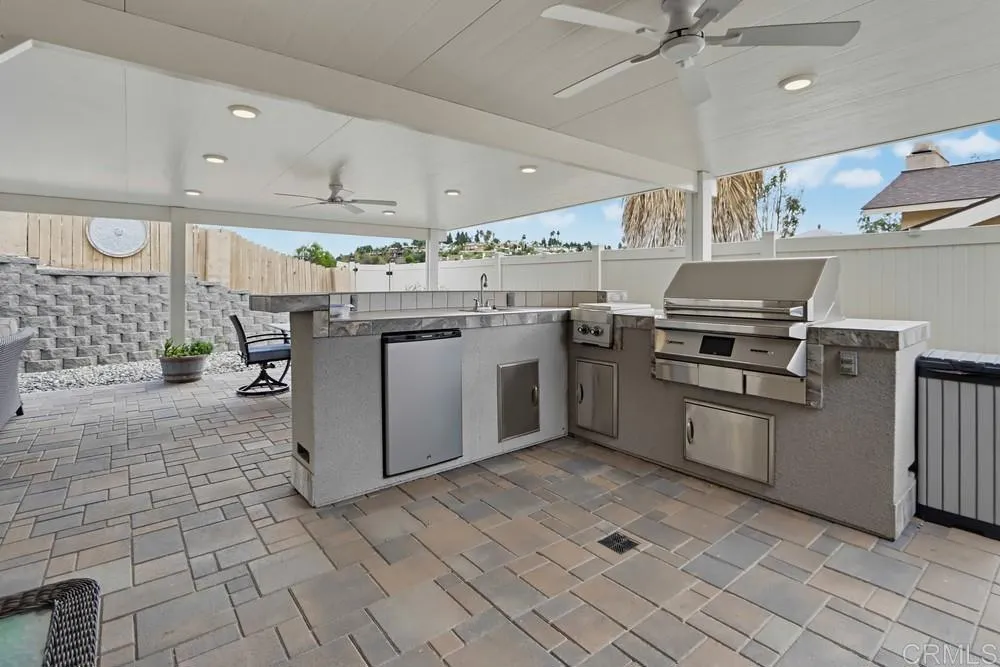 376 Camino Elevado, Bonita, CA 91902 376 Camino Elevado, Bonita, CA 91902
