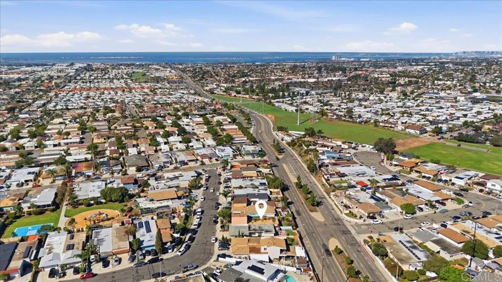 https://cdn.realtyfeed.com/cdn/127/307108544/b415d1ab263c6b1eeb3732d0c465e895.webp