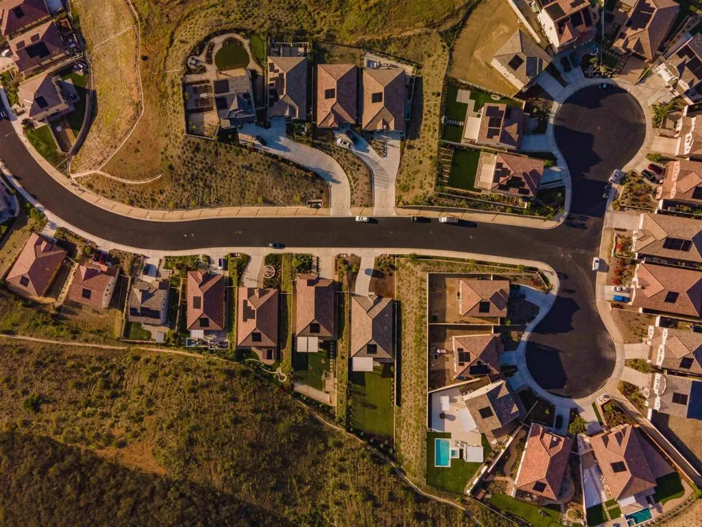 1235 Topanga Drive, San Marcos, CA 92069