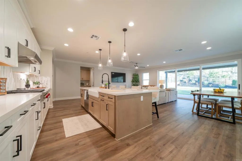 1235 Topanga Drive, San Marcos, CA 92069