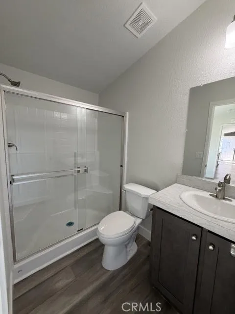 https://cdn.realtyfeed.com/cdn/127/307108596/bd0edada64d0a41f61ec0e4c67b6abec.webp
