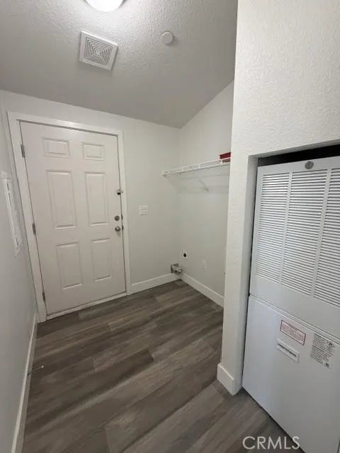 https://cdn.realtyfeed.com/cdn/127/307108596/e2d3c8990fd8a10abc9233c74ec20554.webp