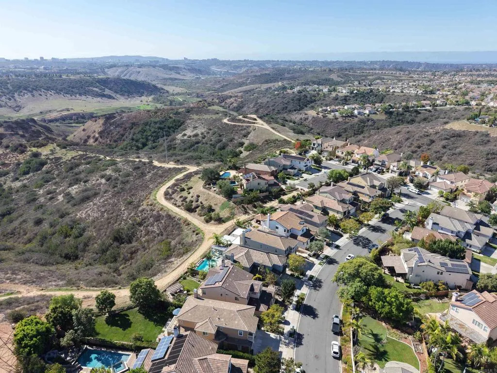 5815 Gablewood Way, San Diego, CA 92130 5815 Gablewood Way, San Diego, CA 92130