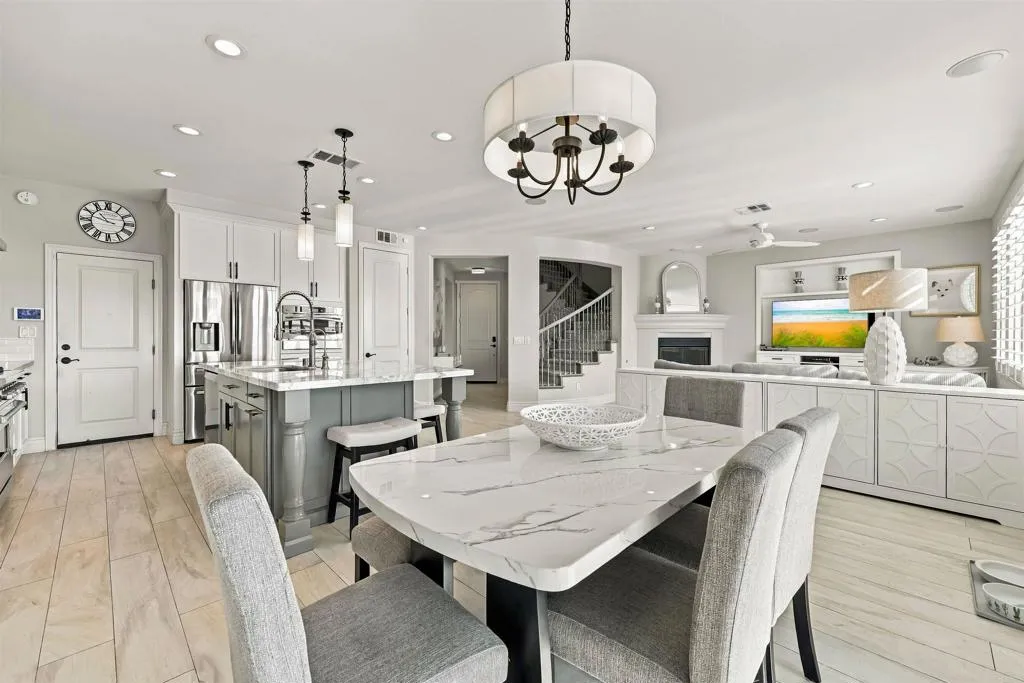 5815 Gablewood Way, San Diego, CA 92130 5815 Gablewood Way, San Diego, CA 92130