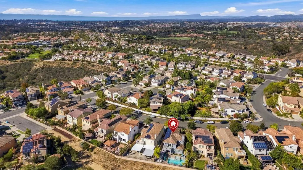 5815 Gablewood Way, San Diego, CA 92130 5815 Gablewood Way, San Diego, CA 92130
