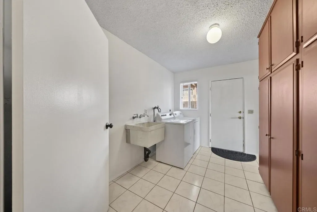 2325 E 14Th Street, National City, CA 91950 2325 E 14Th Street, National City, CA 91950