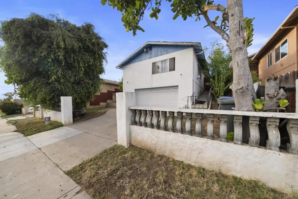 2325 E 14Th Street, National City, CA 91950 2325 E 14Th Street, National City, CA 91950