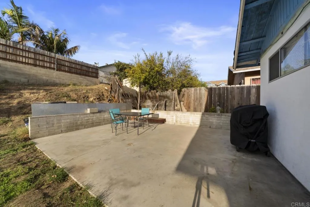 2325 E 14Th Street, National City, CA 91950 2325 E 14Th Street, National City, CA 91950