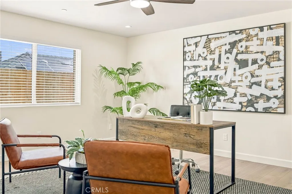 4661 Redwood Street, San Diego, CA 92105 4661 Redwood Street, San Diego, CA 92105