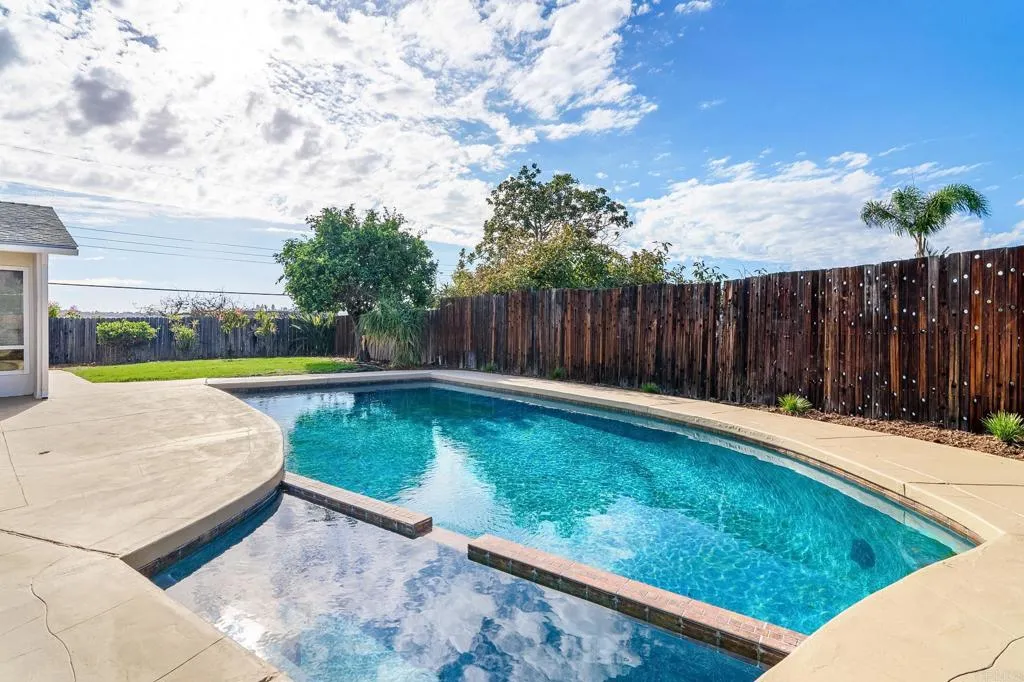 6754 Sunny Brae Dr, San Diego, CA 92119 6754 Sunny Brae Dr, San Diego, CA 92119