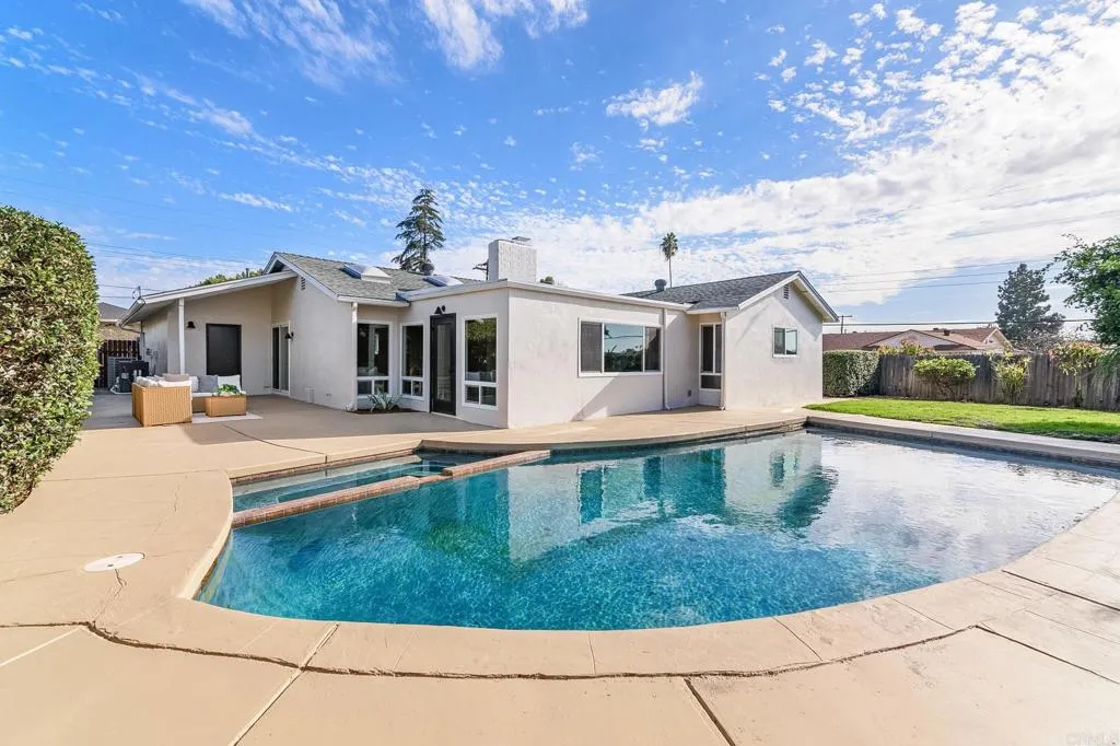 6754 Sunny Brae Dr, San Diego, CA 92119 6754 Sunny Brae Dr, San Diego, CA 92119