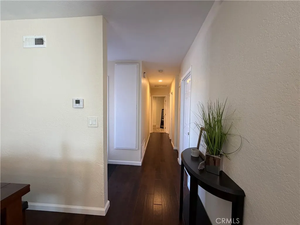 https://cdn.realtyfeed.com/cdn/127/307108947/a1b2093e903bd73ec56e953f1f2fdd58.webp