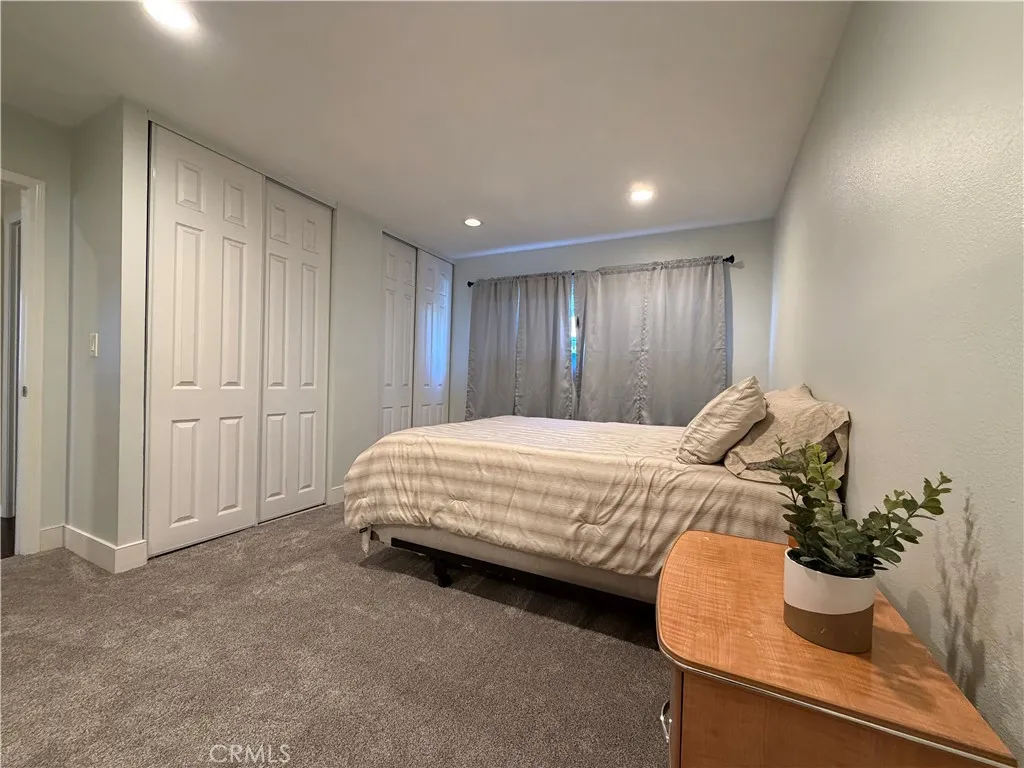 https://cdn.realtyfeed.com/cdn/127/307108947/e5a08f75182a44369cddee3d97d7034a.webp