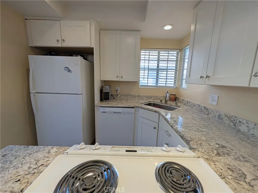 346 Riverview Way, Oceanside, CA 92057 346 Riverview Way, Oceanside, CA 92057