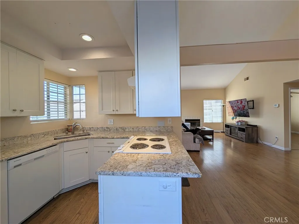 346 Riverview Way, Oceanside, CA 92057 346 Riverview Way, Oceanside, CA 92057