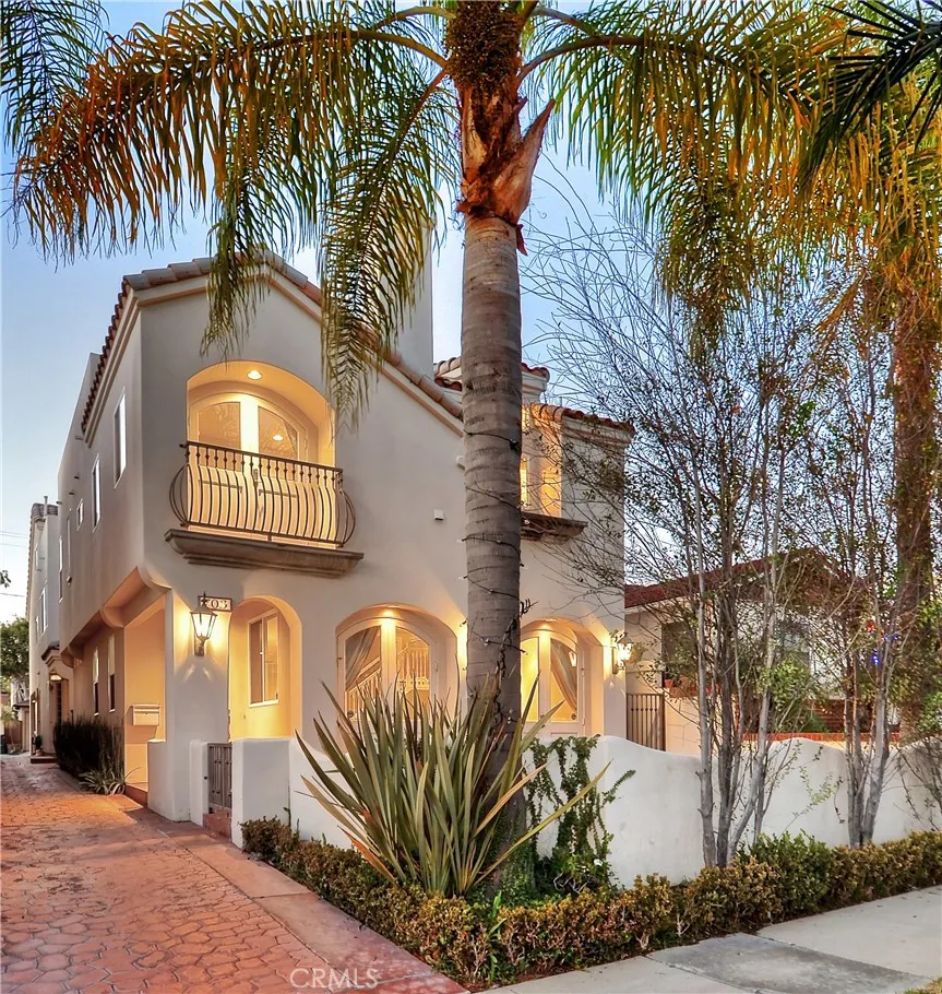 Newport Beach, CA 92625