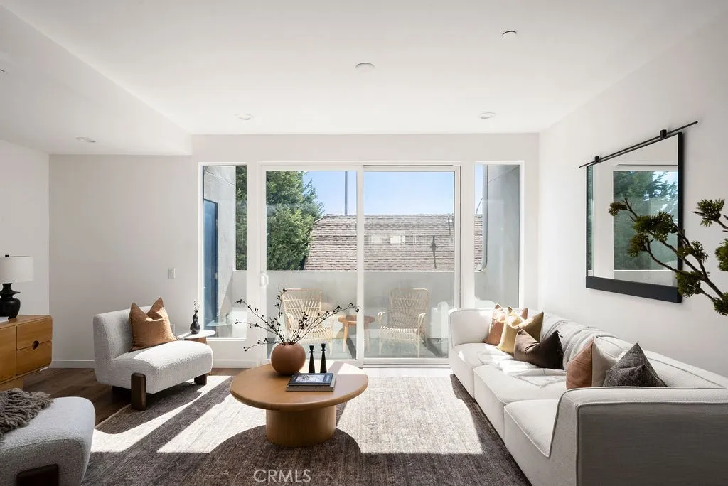 4211 Utah Street, #2, San Diego, CA 92104 4211 Utah Street, #2, San Diego, CA 92104