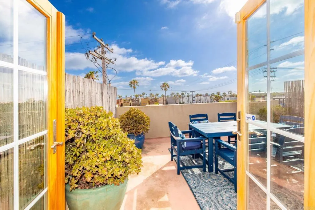 https://cdn.realtyfeed.com/cdn/127/307109064/0a5a218332f383044ee079f34ae7105b.webp