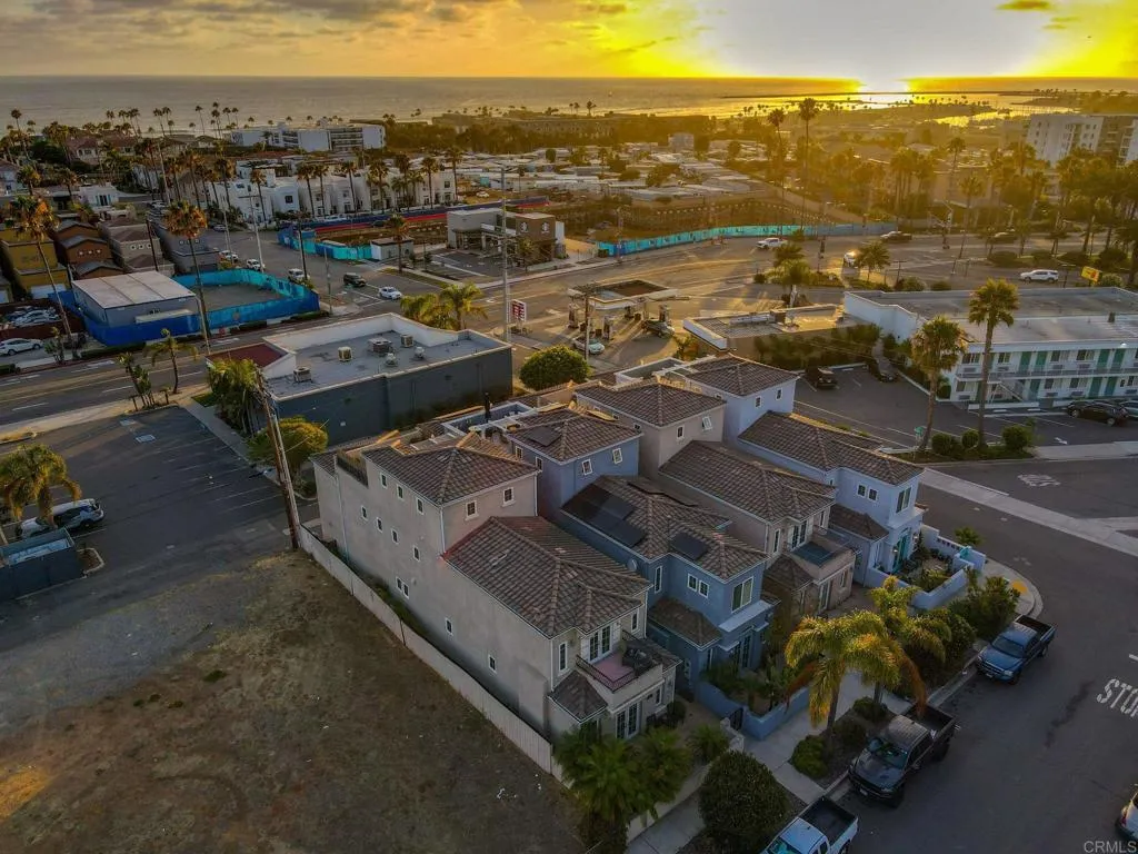 https://cdn.realtyfeed.com/cdn/127/307109064/293372ec988bd7fd1e250c3b702277b9.webp