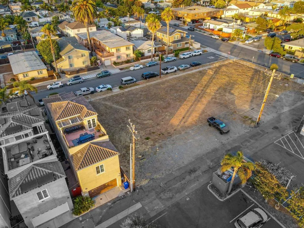 https://cdn.realtyfeed.com/cdn/127/307109064/5a6e2f921ca95b81b3058ea49ff39f5e.webp