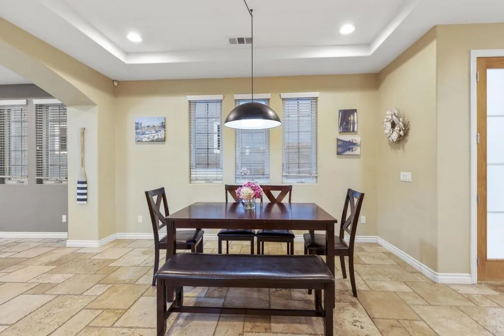 https://cdn.realtyfeed.com/cdn/127/307109064/8178d01480ae9e4c9d60b2af683e57f1.webp